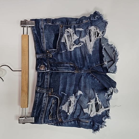 American eagle super stretch size 2 distressed style jean shorts - Picture 1 of 8
